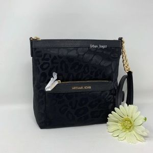 New Michael Kors bag